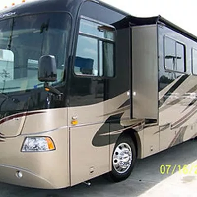 Houston RV Repair  Logo