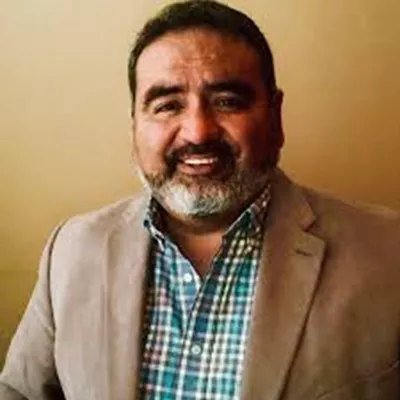 Ismael Cantu State Farm Logo