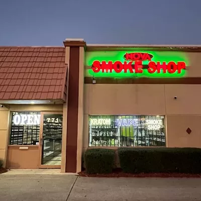 Nova Smoke Shop Logo
