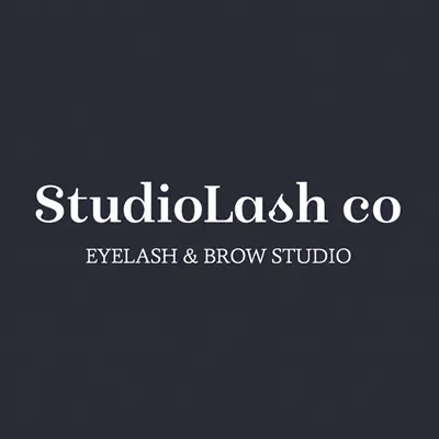 Studio Lash co logo